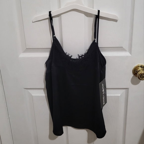 Tops - Medium Black tank top